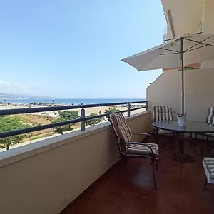 Apartamento Precioso Con Terraza Y Vistas Al Mar, Torre Del Mar