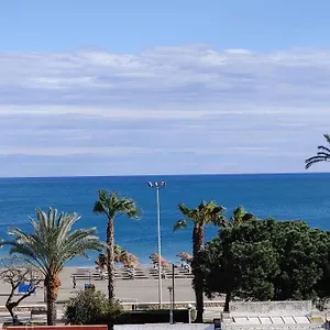 Apartamento Precioso Frente A La Playa, Torre Del Mar